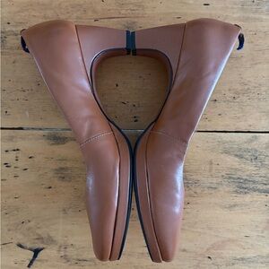 Dr. Liza Women’s sneaker pumps caramel leather comfy heels US 9 VGUC